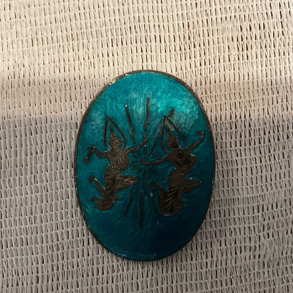 Vintage Siam Sterling Silver Turquoise‎ Enamel Mekkala Ramasoon Oval Brooch Pin